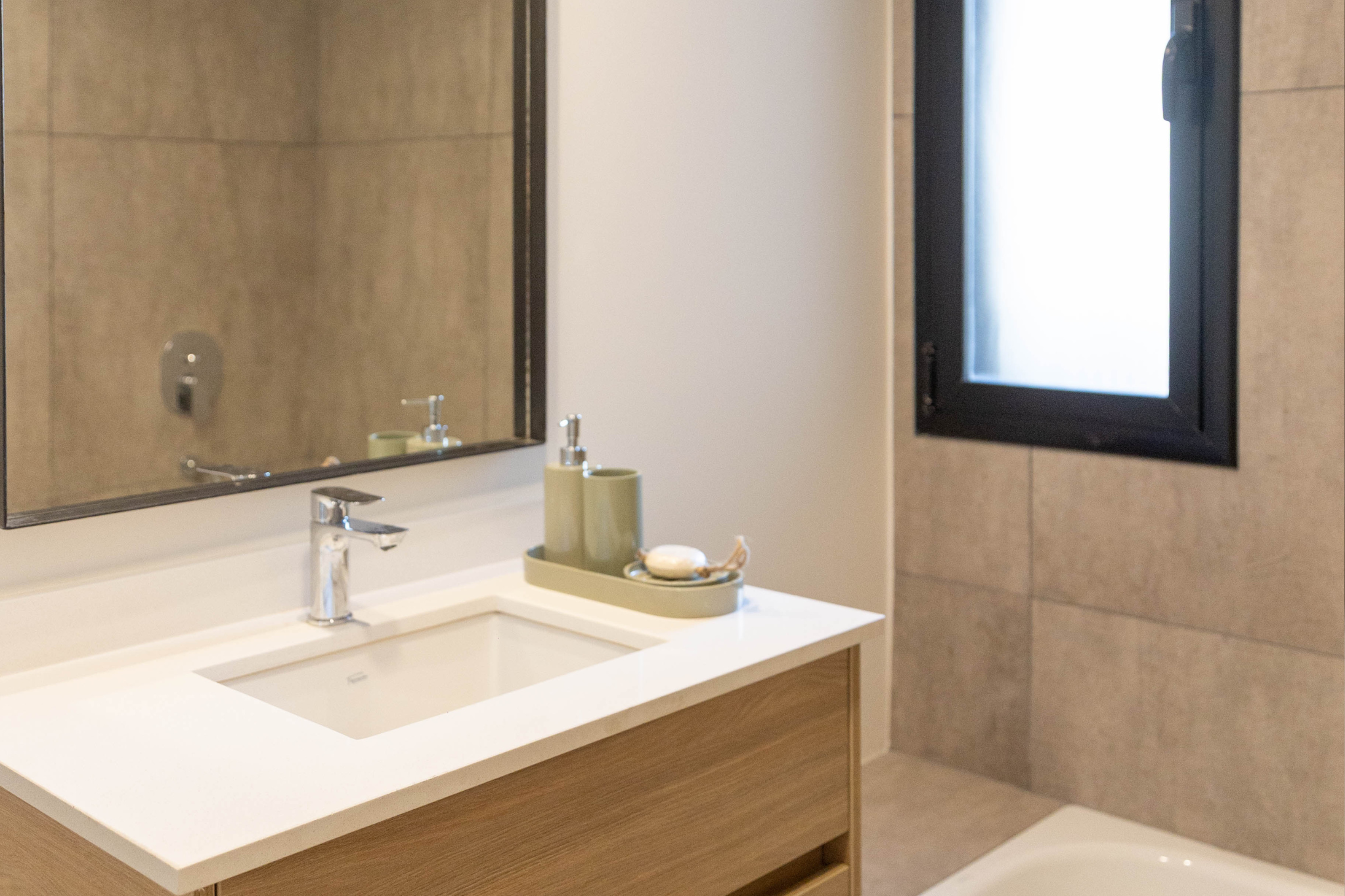 baño 2 2 dorm + flex condo la trinidad (1)