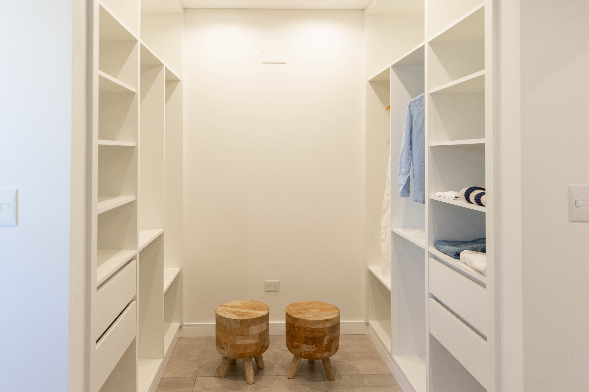 vestidor dorm condo la trinidad